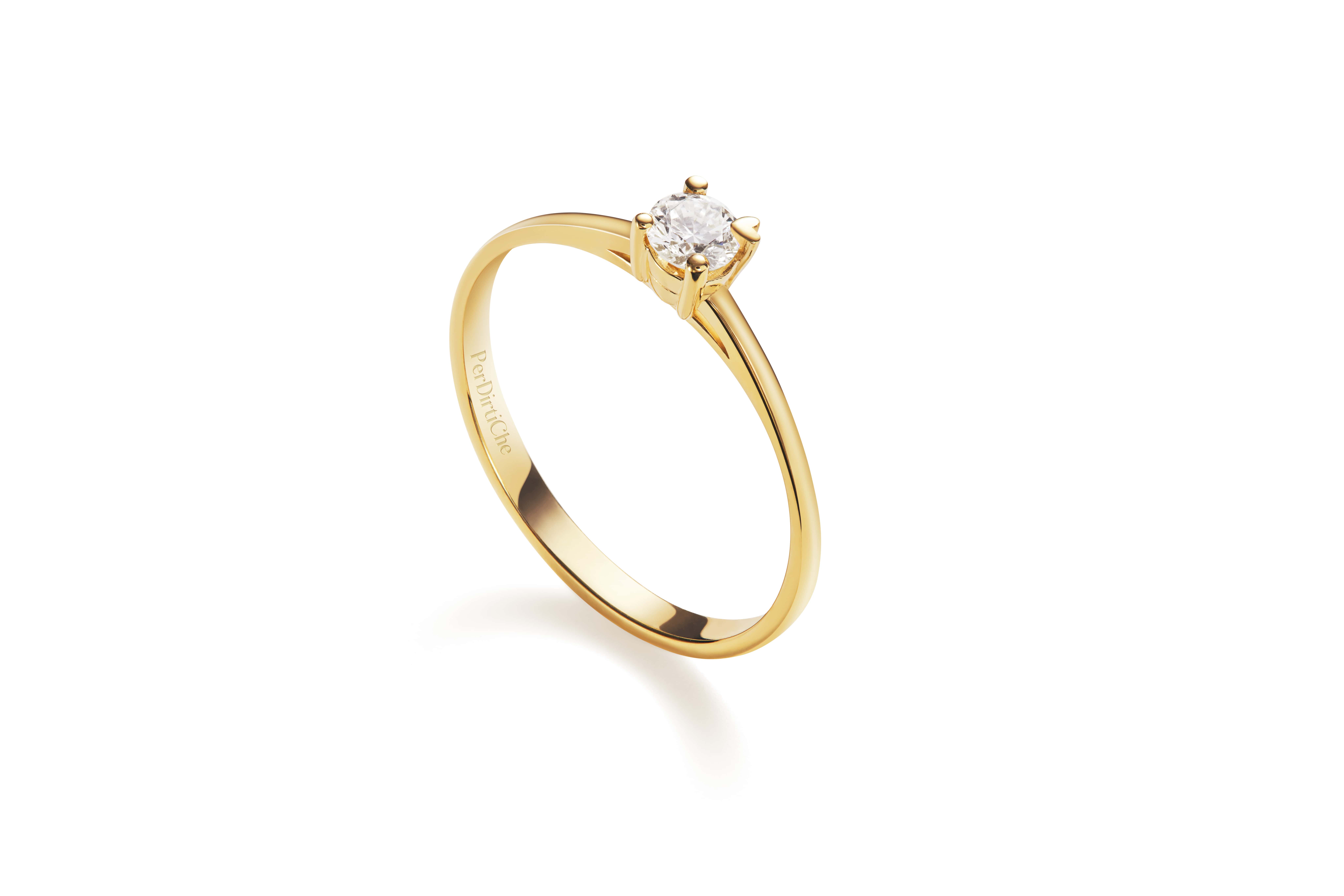 Anello solitario
